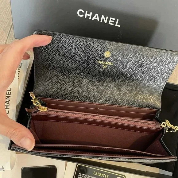 Chanel Black Quilted Leather Chain Bag (Sold on other platform) - Picture 12 of 15